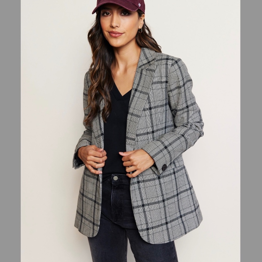 Able Elma Structured Plaid Blazer